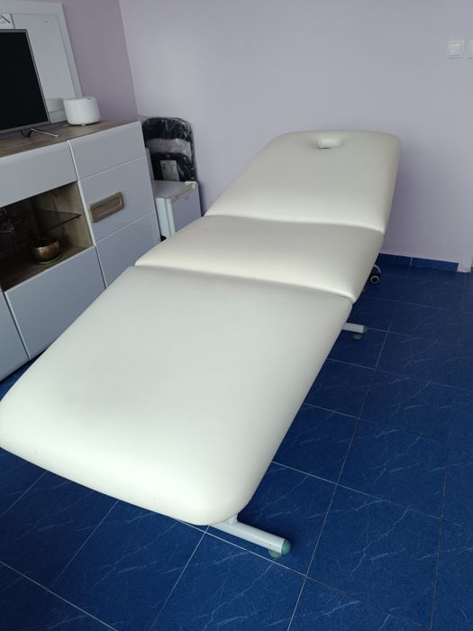 **Масажна кушетка **