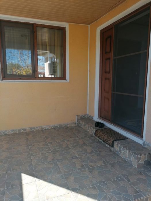 Casă plus Teren zonă stradală