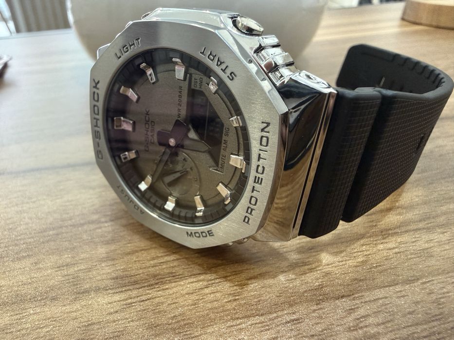 Casio G Shock.