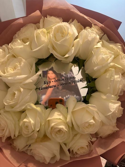 Букет из 25 роз свежие