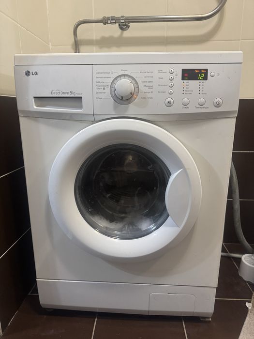 Продам стиральную машину LG