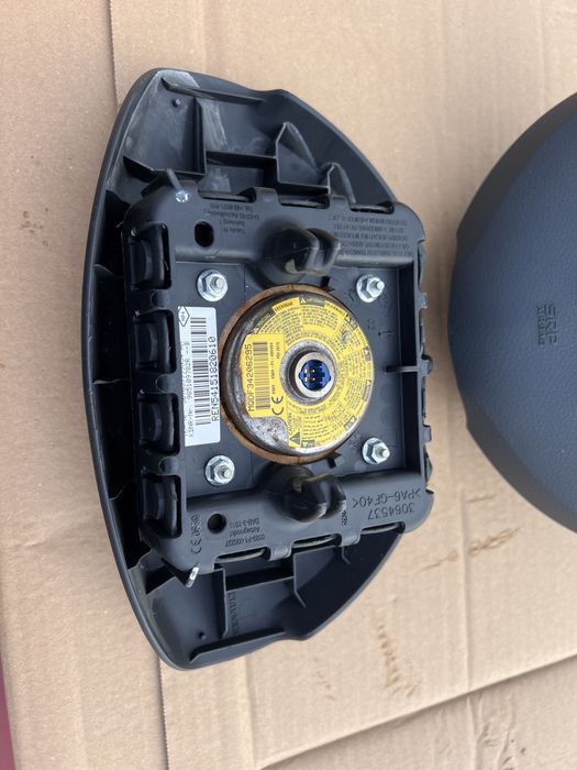 Vand air bag uri Dacia logan/Sandero/mcv 2013/2016