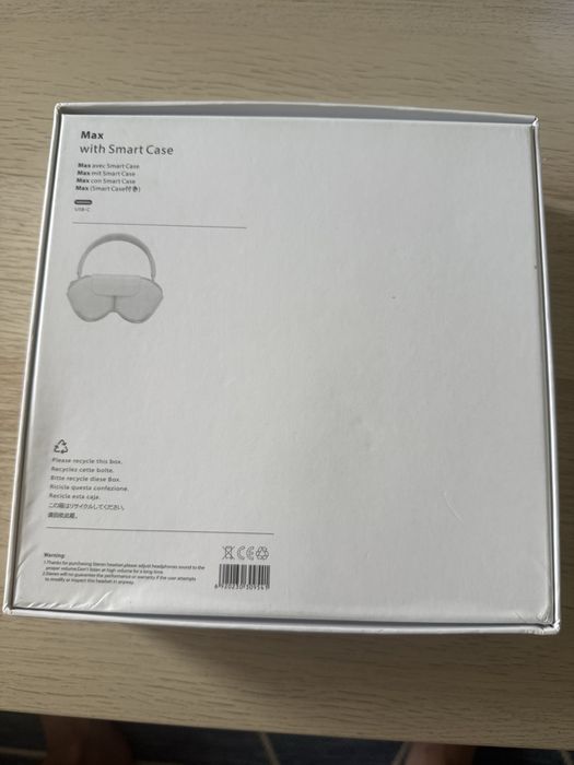Airpods Max нови