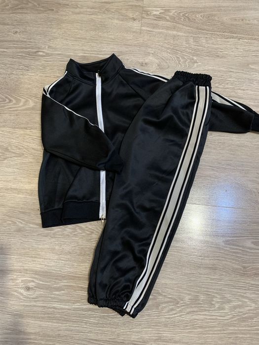 Костюмы  на 6-8 лет