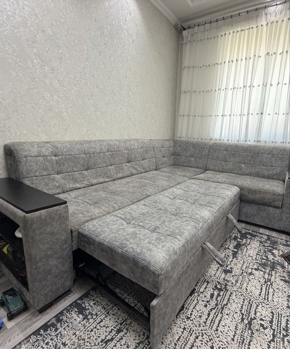 Divan srochna sotiladi