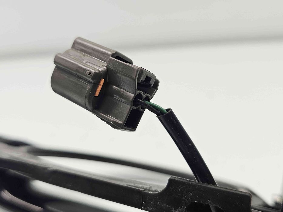 Maner usa dreapta fata MITSUBISHI Outlander III [Fabr 2012-2014] X42A