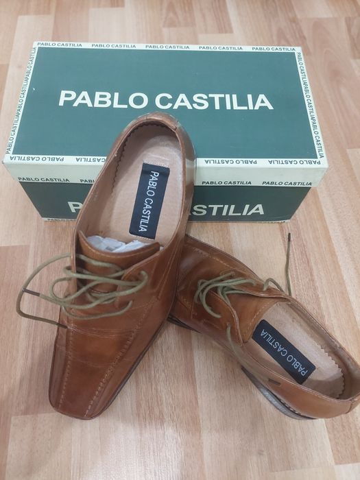 Pantofi eleganți