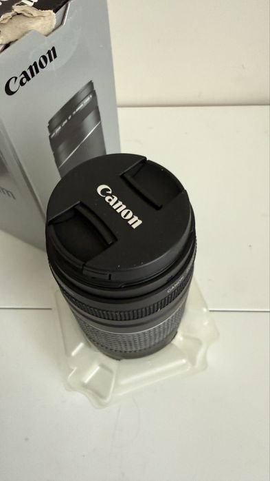 СРОЧНО! СРОЧНО! Продам Canon EOS Rebel T5