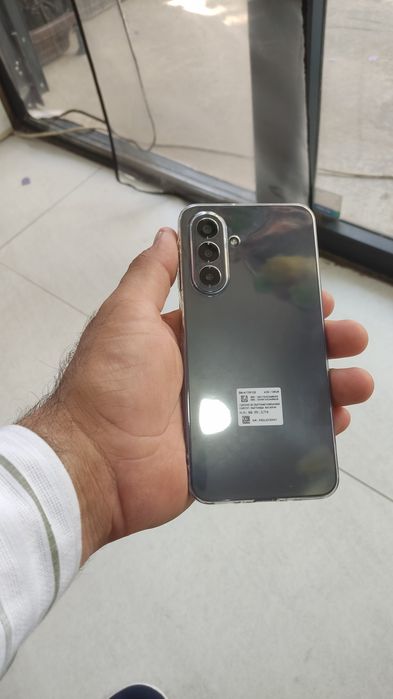 Samsung A 17 xolati yangiday srocniga sotaman xotirasi 128