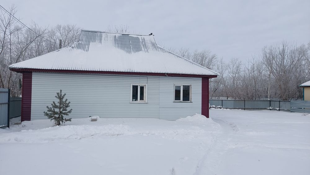 Продам дом в п. Бесколь