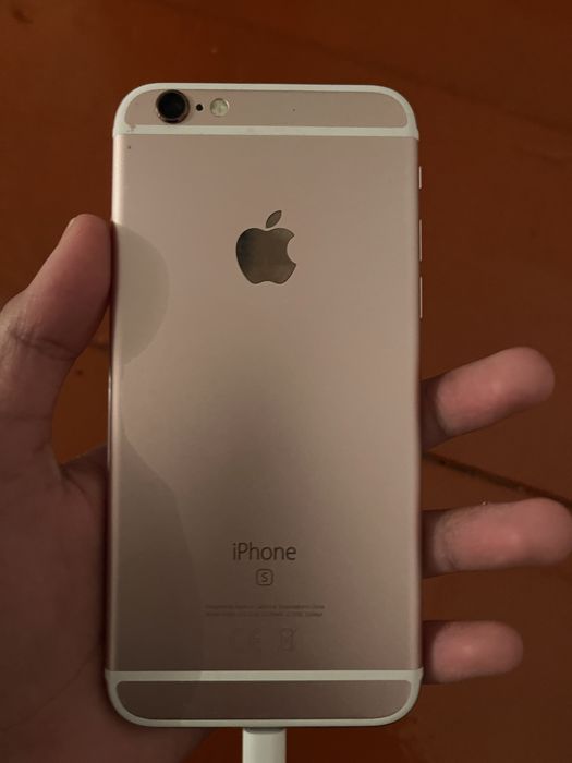 Айфон 6с идаельном