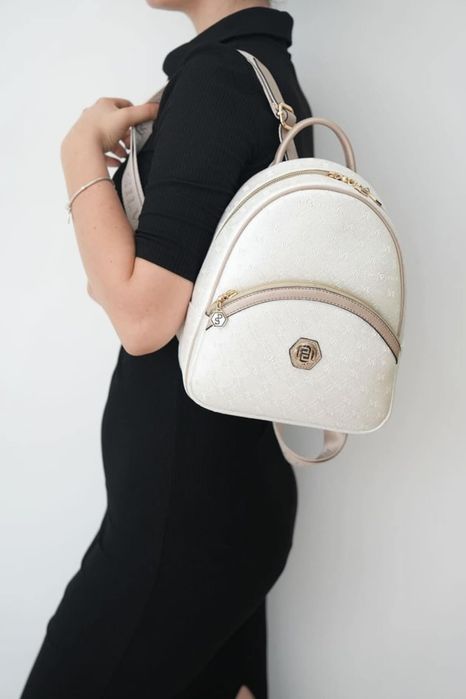 НОВО! ЛИКВИДАЦИЯ! Дамска раница „Памела“ в бял седеф