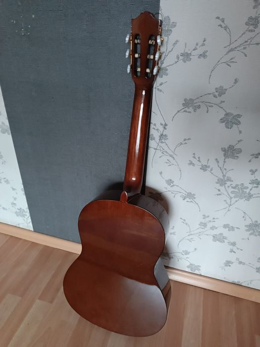 Гитара Yamaha c70