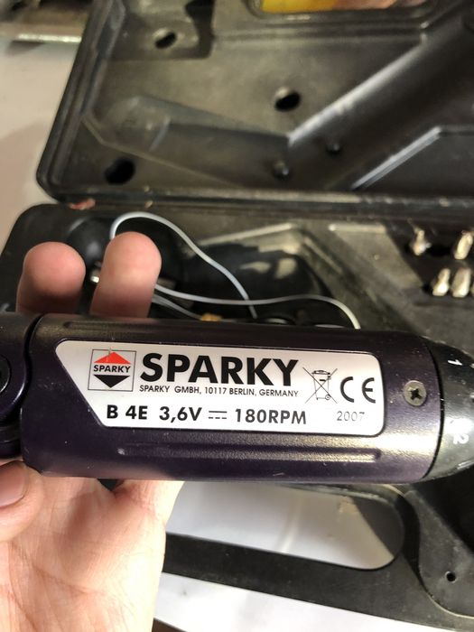 Шуруповерт Sparky