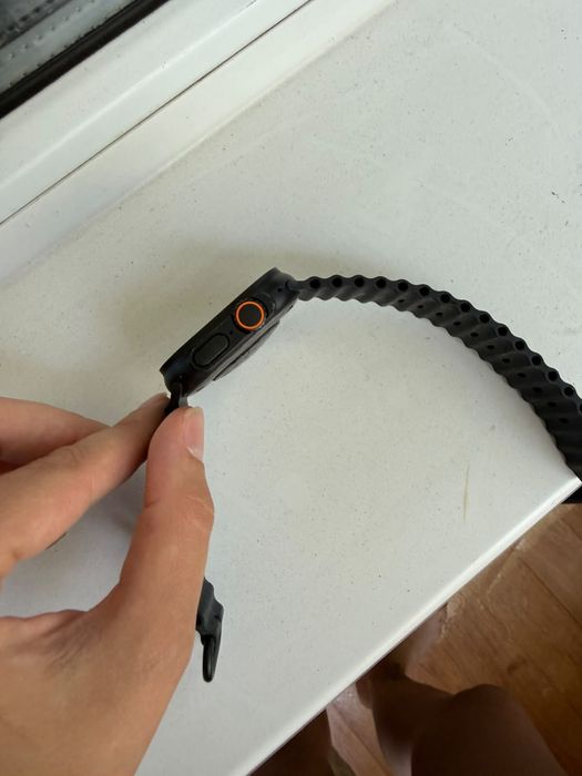 Продаю Apple Watch