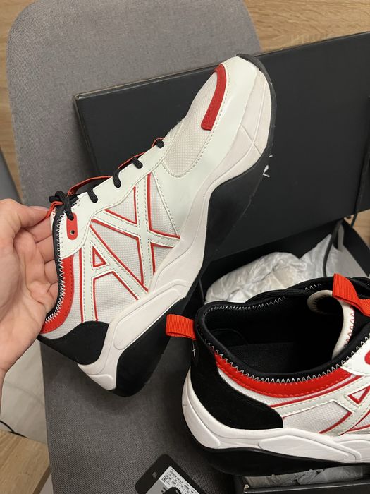 Armani Exchange маратонки