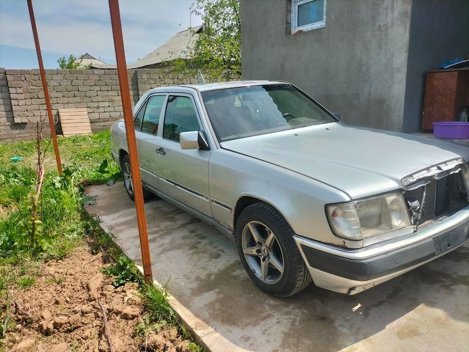 мерседес бенс  Е230