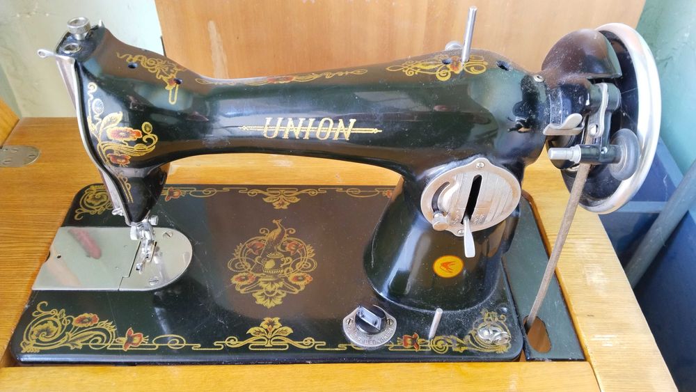 Шевна крачна машина с шкаф Юнион UNION