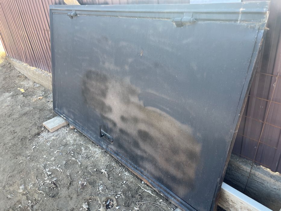 Железный двер на дом