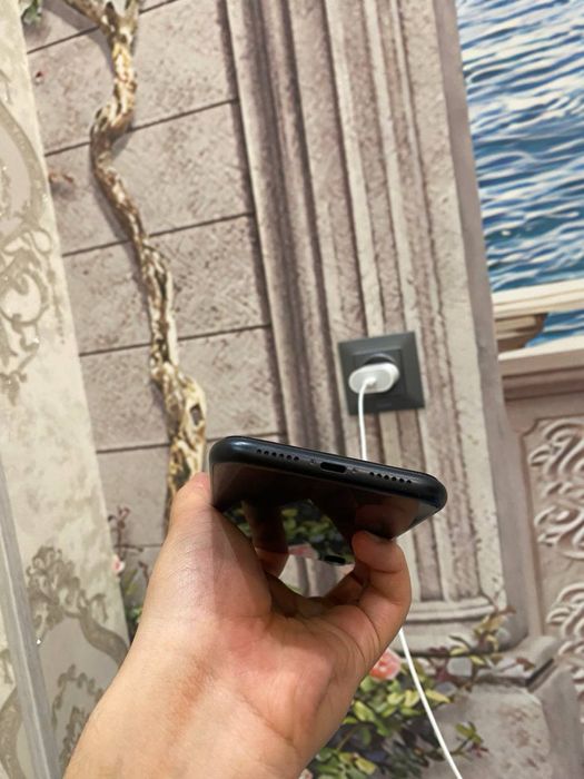 Iphone xr 86%radnoy perfectumda simkarta tushadi