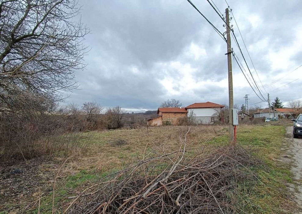 Парцел в регулация в с. Ново Село