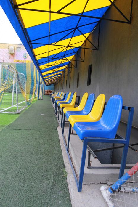 Yangi suniy maydon arenda