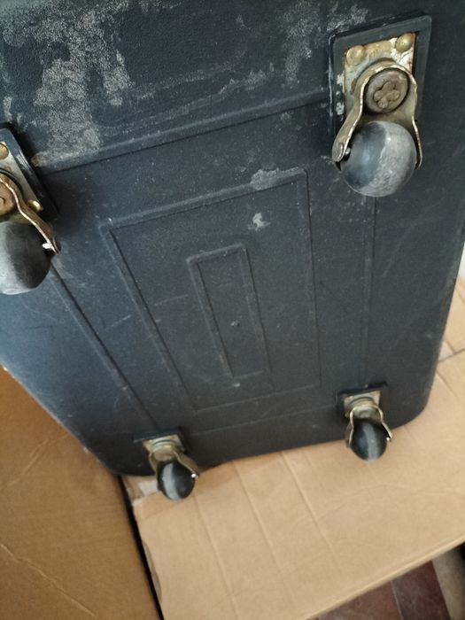 Сумка чемодан на колесах