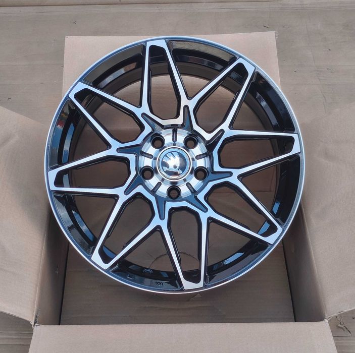 Jante 18 VW Passat Tiguan Golf T-Roc Touran Sharan Arteon ID 3 Caddy Beetle Passat CC Phaeton Scirocco 
Jante Noi Factura si Garantie‼️autohauss.ro‼️