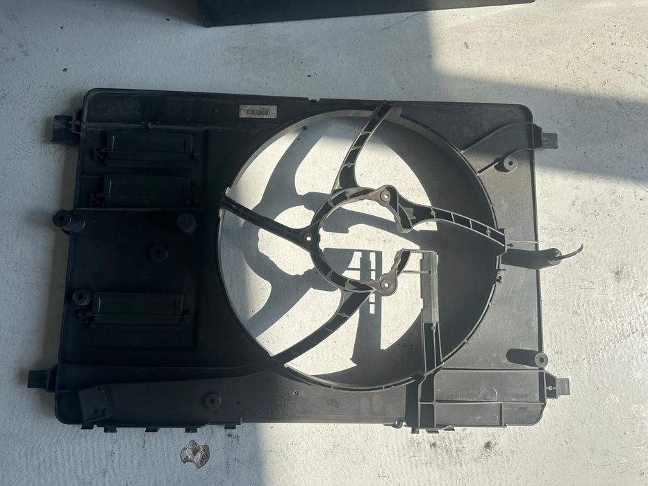 Ventilator electroventilator carcasa Volvo S60 V60 31368505