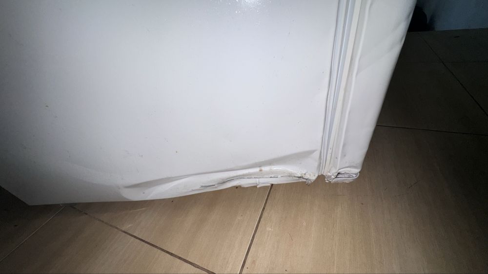 Хладилник NEO работи