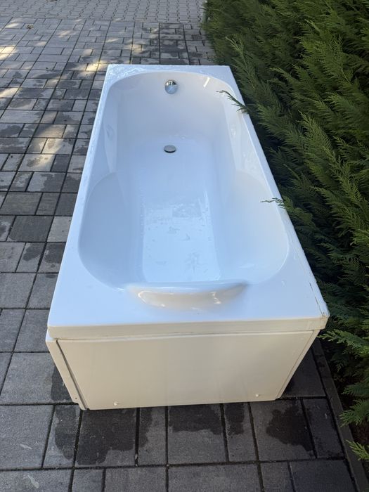 Mobilier pentru baie si cada