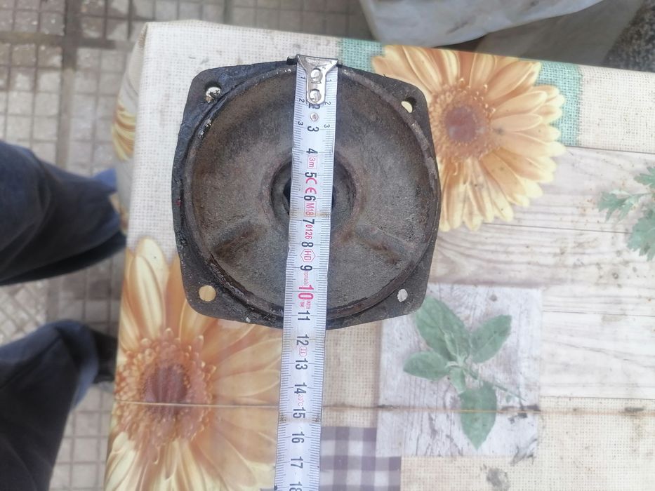 Продавам смукателен капак