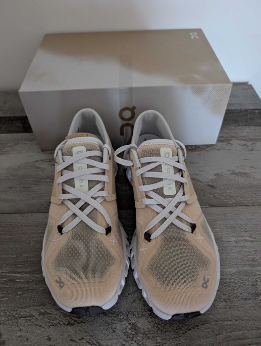 ON Обувки Cloud X3 маратонки 38.5 номер