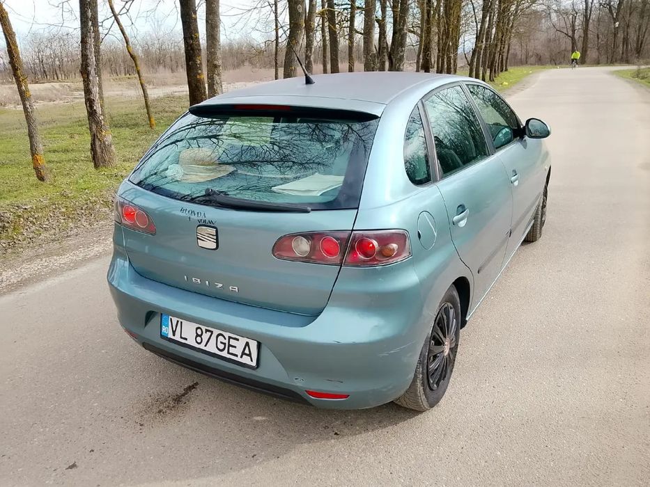 Vand seat ibiza 1.4 benzina