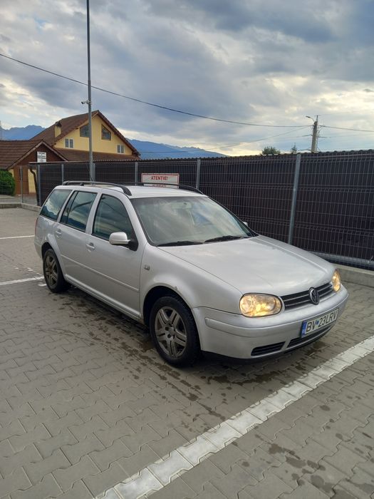 VOLKSWAGEN Golf 2001