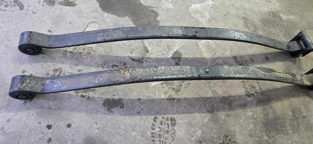 Arcuri spate Mercedes sprinter w907
