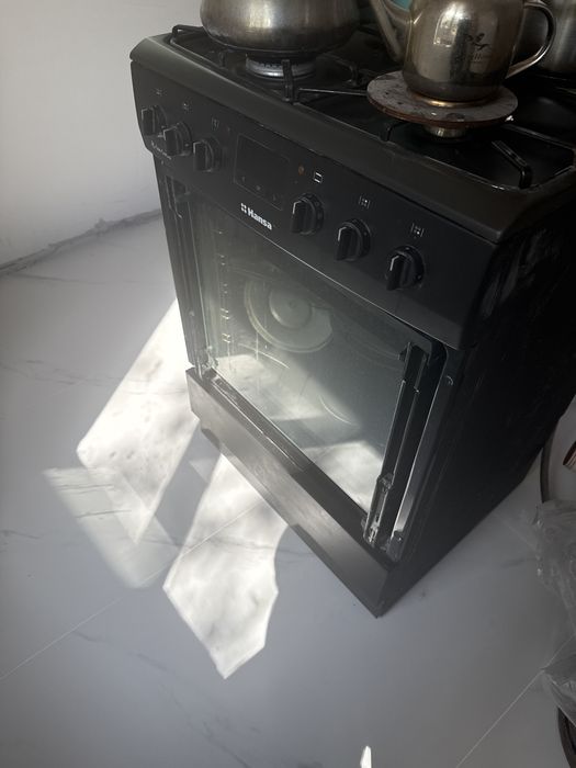 Продам газовую плиту