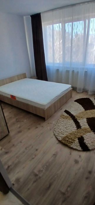 Inchiriere apartament doua camere