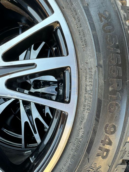 Шины Triangle зимние вместе с дисками.