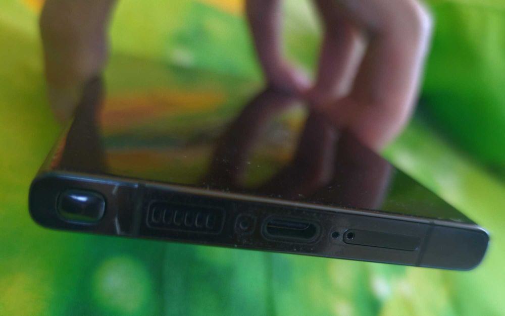 Samsung S23 Ultra 8+8 RAM / 256GB памет