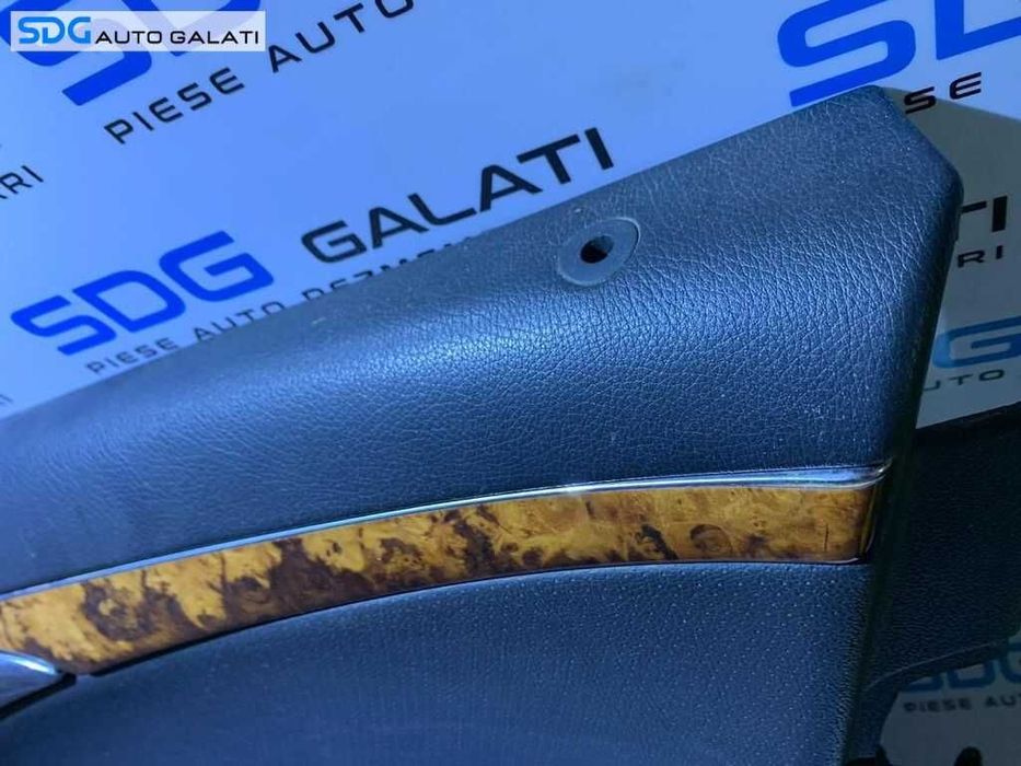 Capitonaj Fata Interioara Piele Usa Portiera Dreapta Fata Mercedes Benz W211 E Class 2002 - 2009