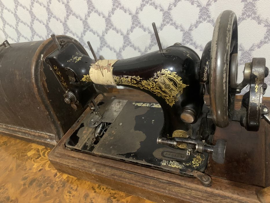 швейная машина Зингер