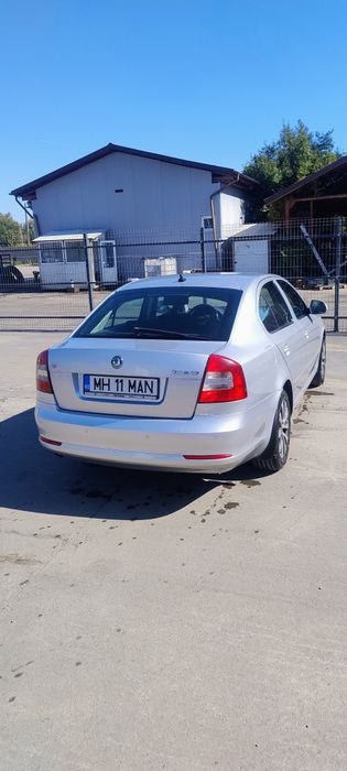 Vând Skoda Octavia 2 FL