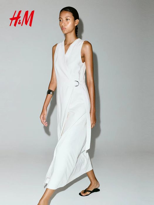 Платье бренда H&M