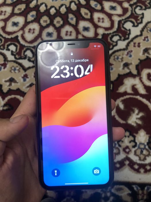 Продам айфон 11 65тыс