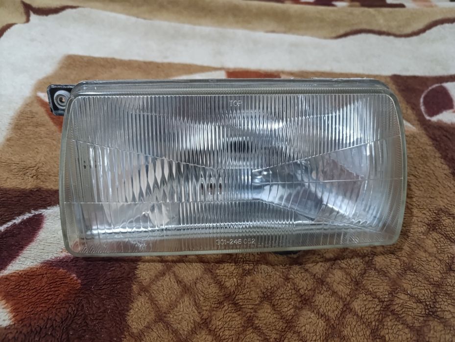 Фары на Фольксваген Джетта 2