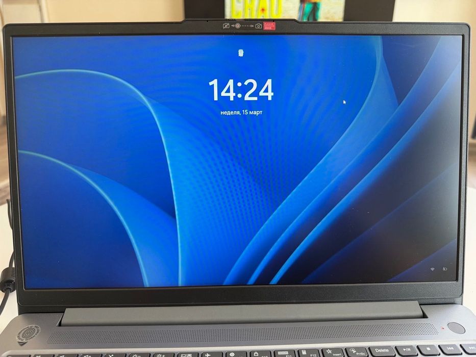 Lenovo ideaPad Slim 3