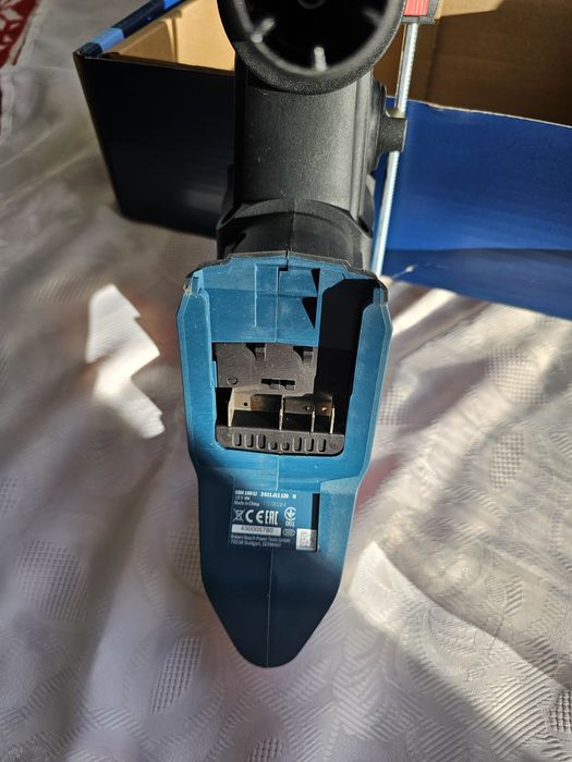 Bosch перфоратор 18v