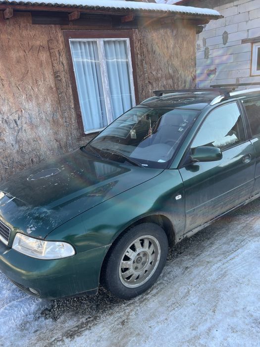 Autoturism Audi A4 B4