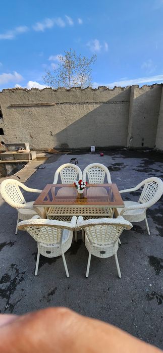 Ratan to'qima stol stul ishlab chiqaruvchidan